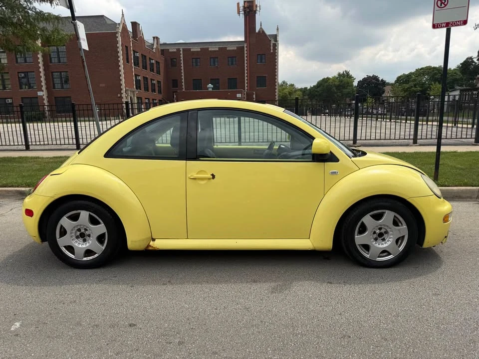 2000 Volkswagen New Beetle - Image 3 of 9