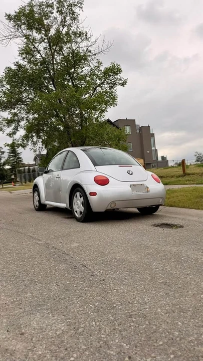 2000 Volkswagen New Beetle - Image 4 of 6