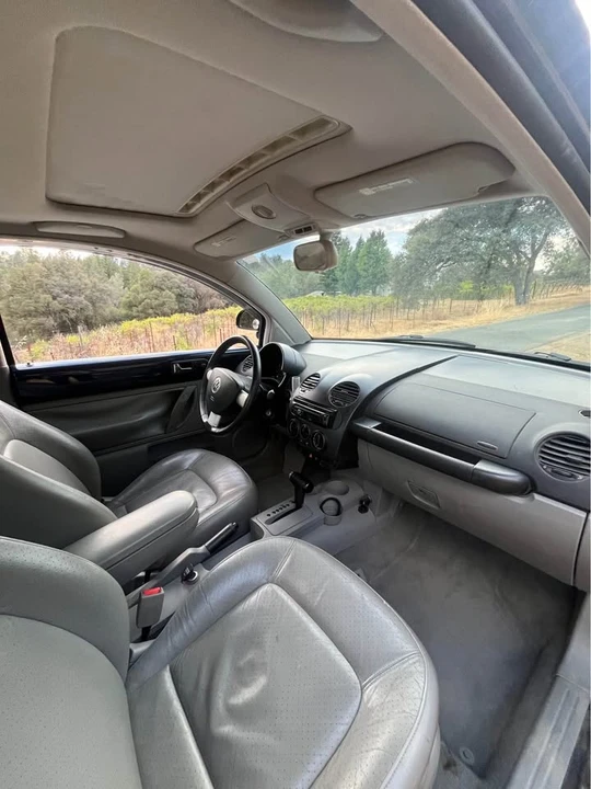 2000 Volkswagen New Beetle - Image 16 of 18