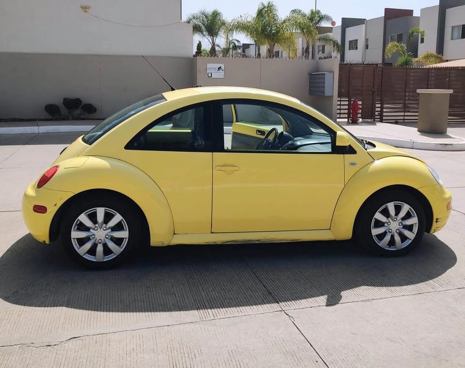 2000 Volkswagen New Beetle - Image 6 of 16