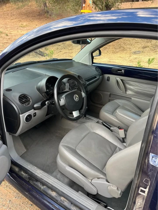 2000 Volkswagen New Beetle - Image 10 of 18