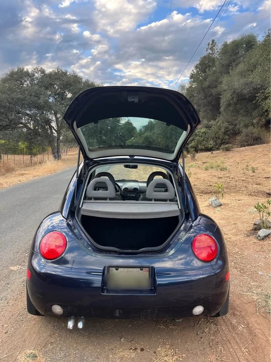 2000 Volkswagen New Beetle - Image 8 of 18