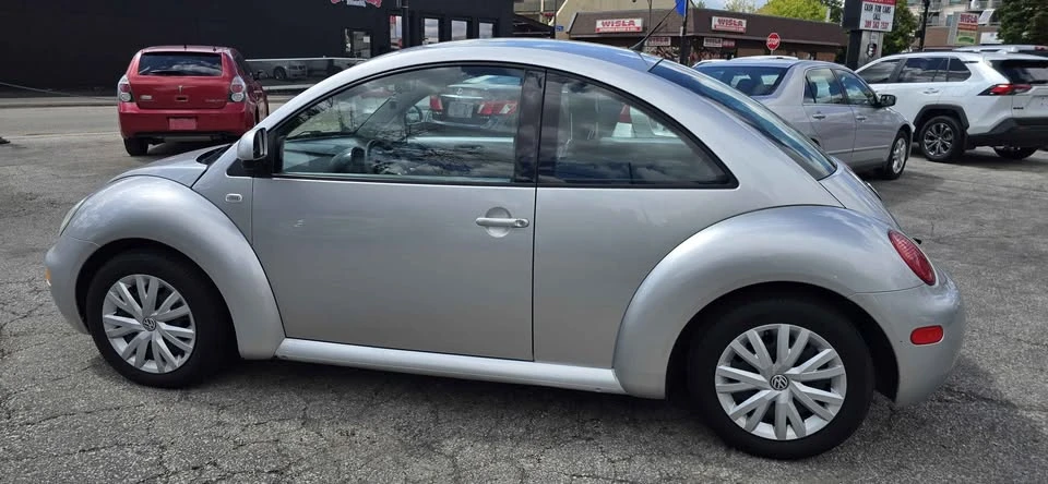 2000 Volkswagen New Beetle - Image 4 of 17