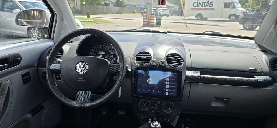 2000 Volkswagen New Beetle - Image 10 of 17