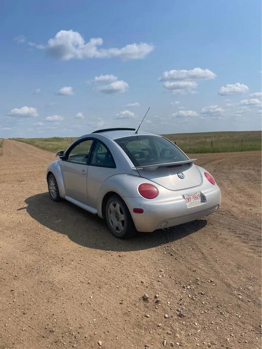 2000 Volkswagen New Beetle - Image 4 of 5