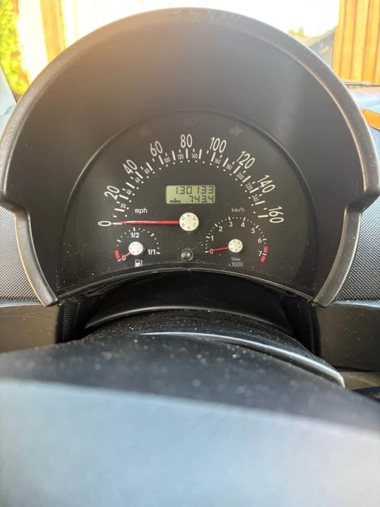 2000 Volkswagen New Beetle - Image 2 of 2