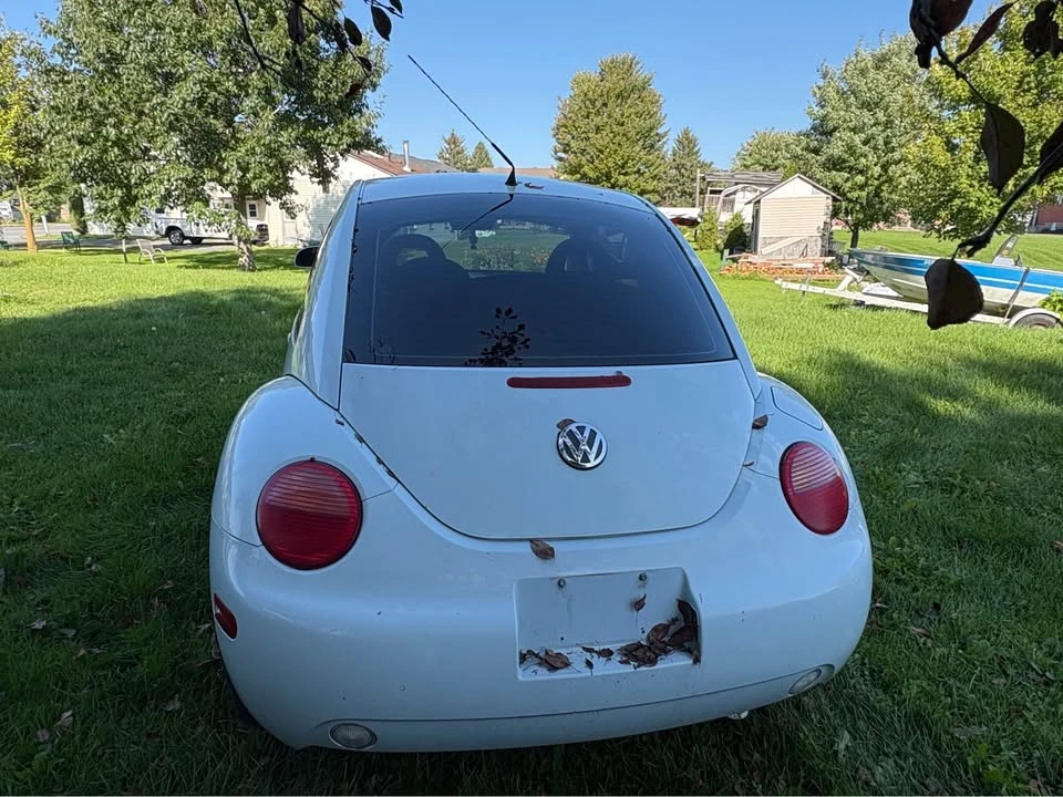 2000 Volkswagen New Beetle - Image 4 of 10