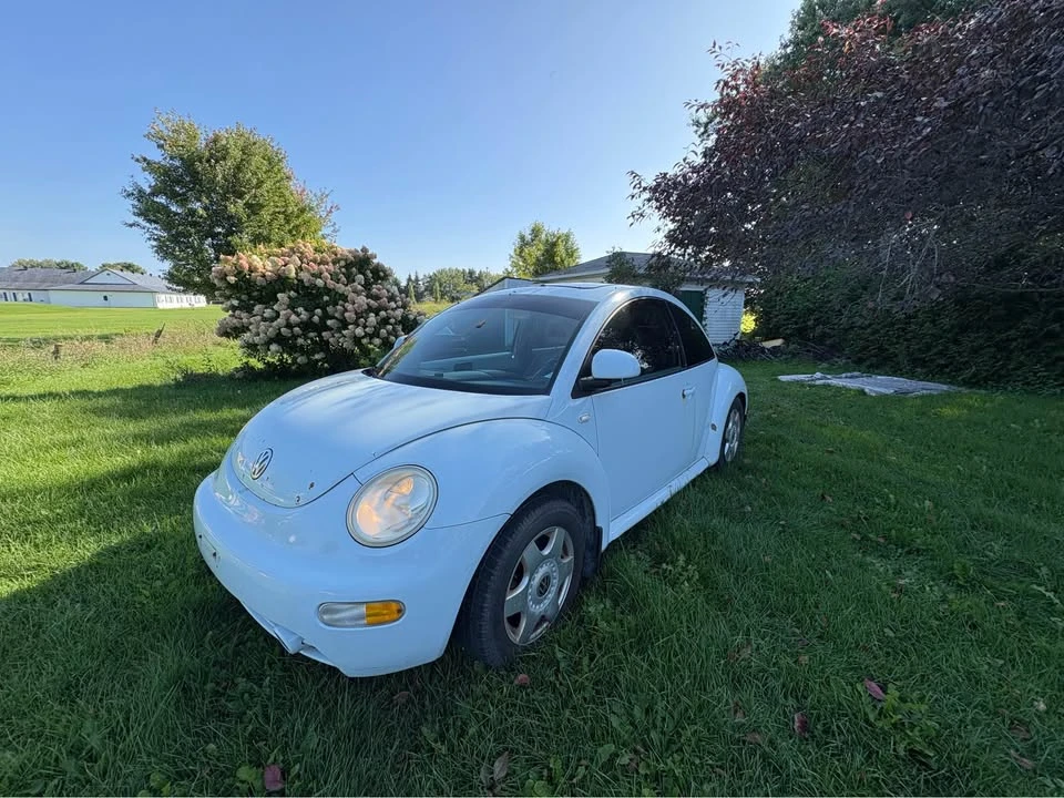 2000 Volkswagen New Beetle - Image 3 of 10