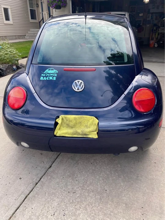 2000 Volkswagen New Beetle - Image 4 of 12