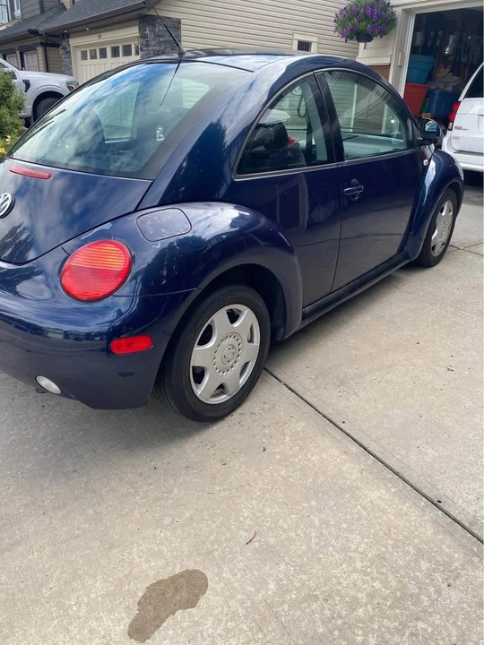 2000 Volkswagen New Beetle - Image 5 of 12