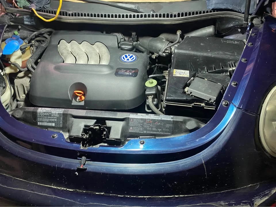 2000 Volkswagen New Beetle - Image 6 of 12