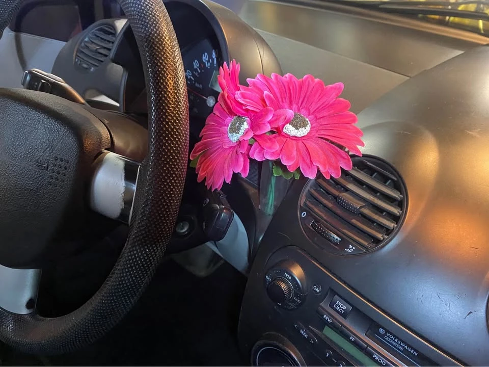 2000 Volkswagen New Beetle - Image 7 of 12