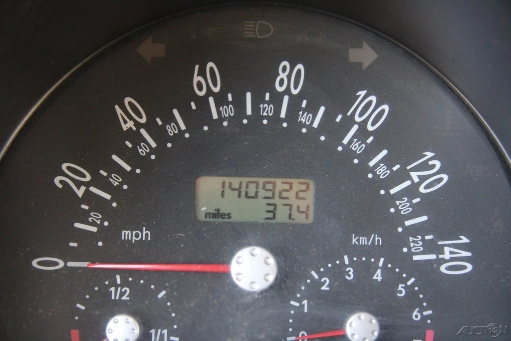 2000 Volkswagen New Beetle - Image 14 of 21