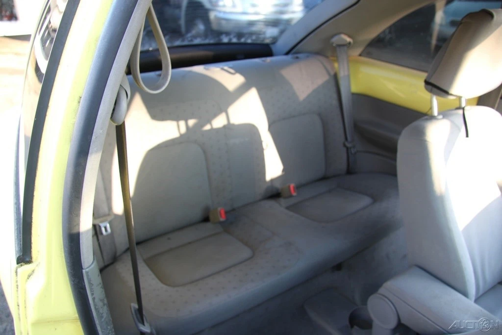2000 Volkswagen New Beetle - Image 18 of 21