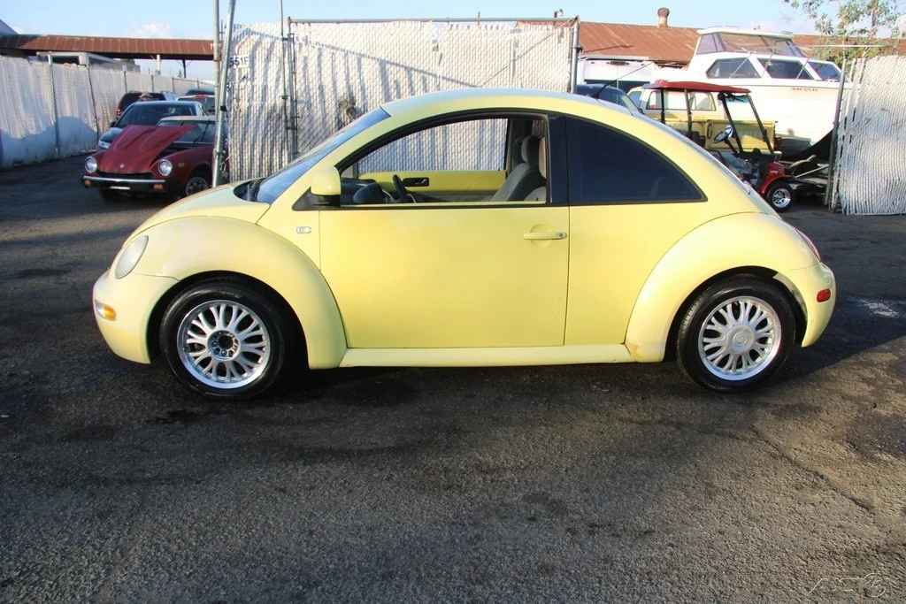 2000 Volkswagen New Beetle - Image 3 of 21