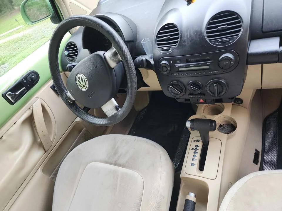 2000 Volkswagen New Beetle - Image 5 of 7