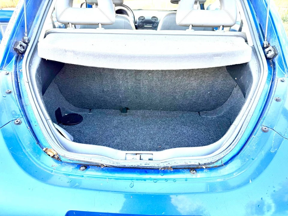 2000 Volkswagen New Beetle - Image 11 of 12