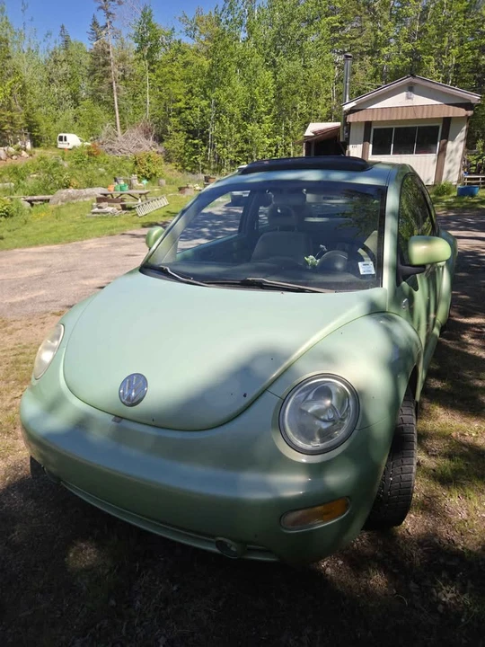 2000 Volkswagen New Beetle - Image 5 of 7