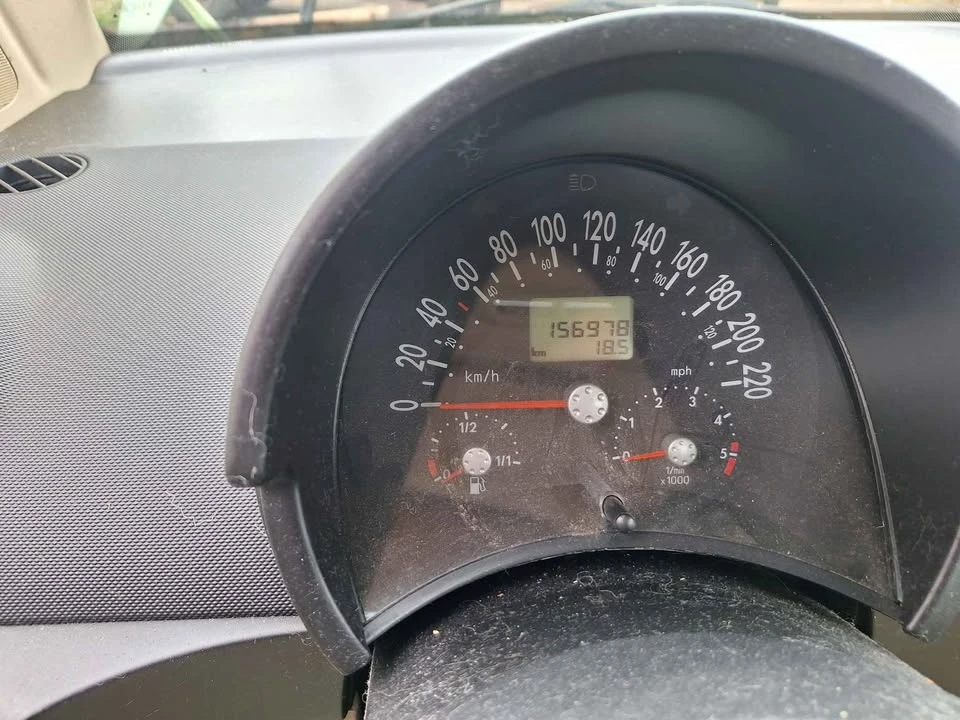 2000 Volkswagen New Beetle - Image 7 of 7