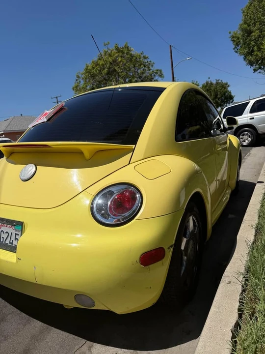 2000 Volkswagen New Beetle - Image 6 of 7