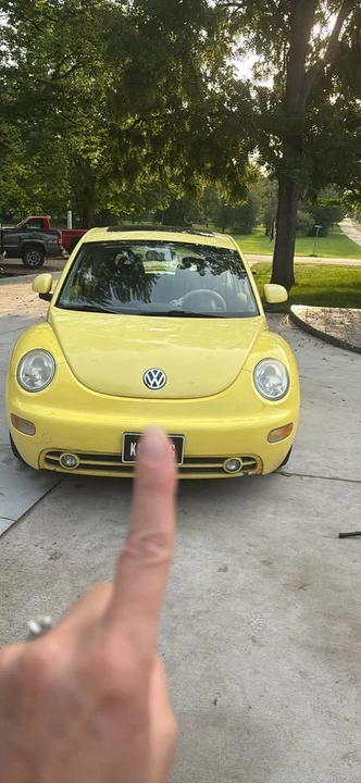 2000 Volkswagen New Beetle - Image 3 of 10
