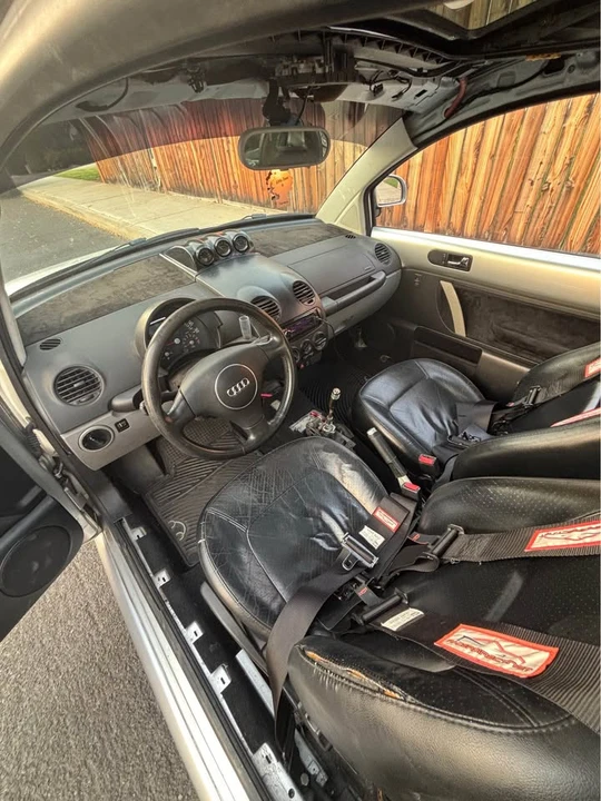 2000 Volkswagen New Beetle - Image 5 of 11