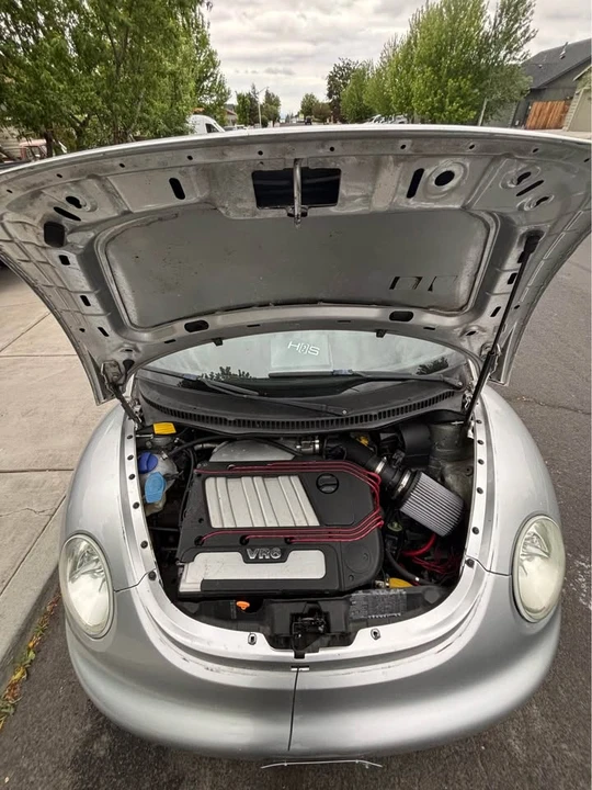 2000 Volkswagen New Beetle - Image 10 of 11