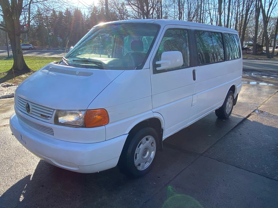 2000 Volkswagen EuroVan - Image 9 of 31