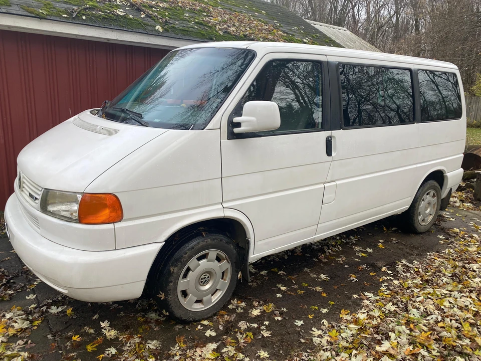 2000 Volkswagen EuroVan - Image 10 of 31