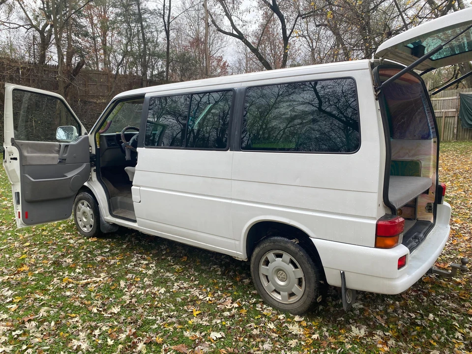2000 Volkswagen EuroVan - Image 23 of 31