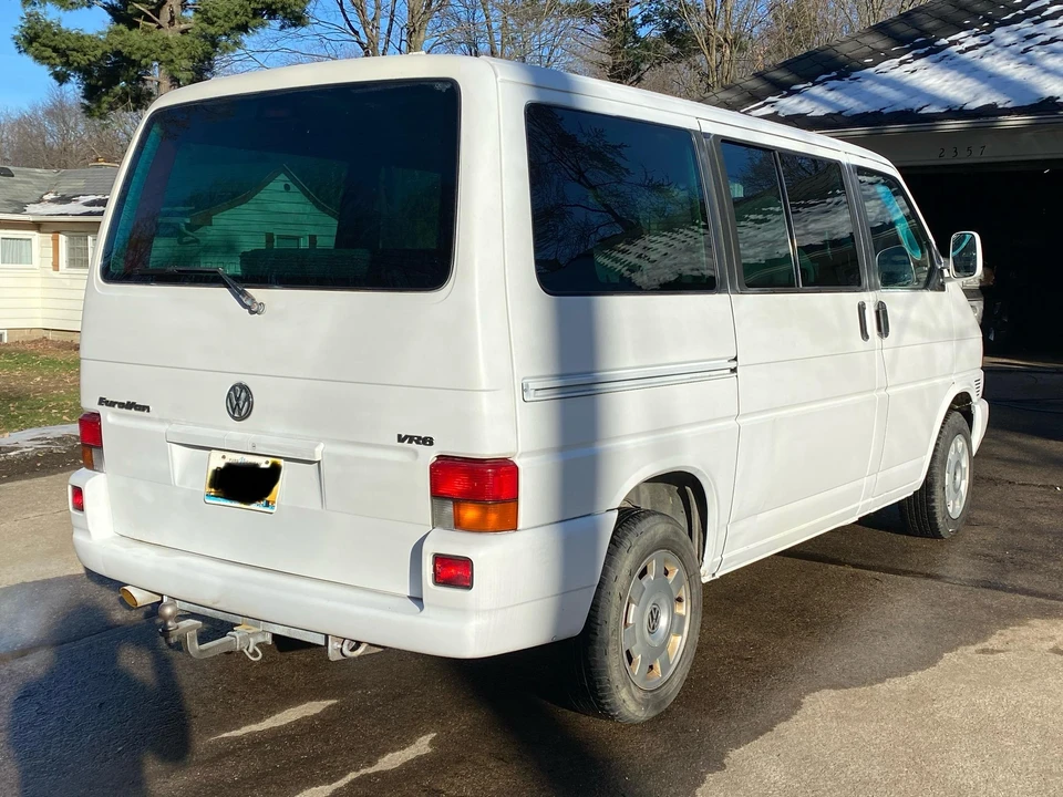 2000 Volkswagen EuroVan - Image 17 of 31