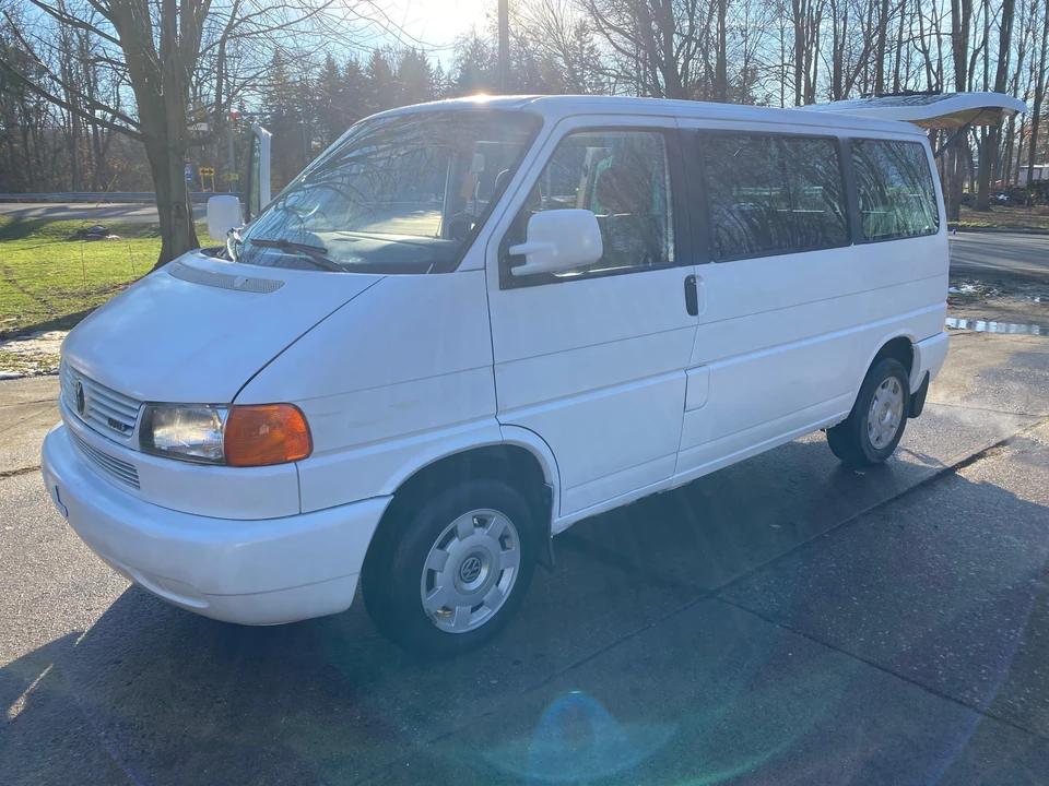2000 Volkswagen EuroVan - Image 11 of 31