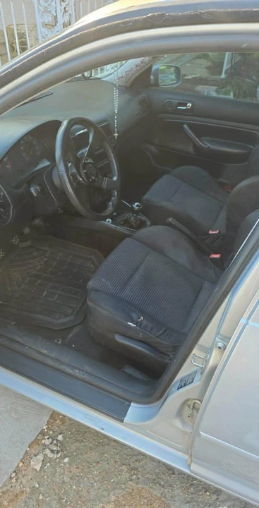 2000 Volkswagen Golf Mk4 - Image 2 of 6