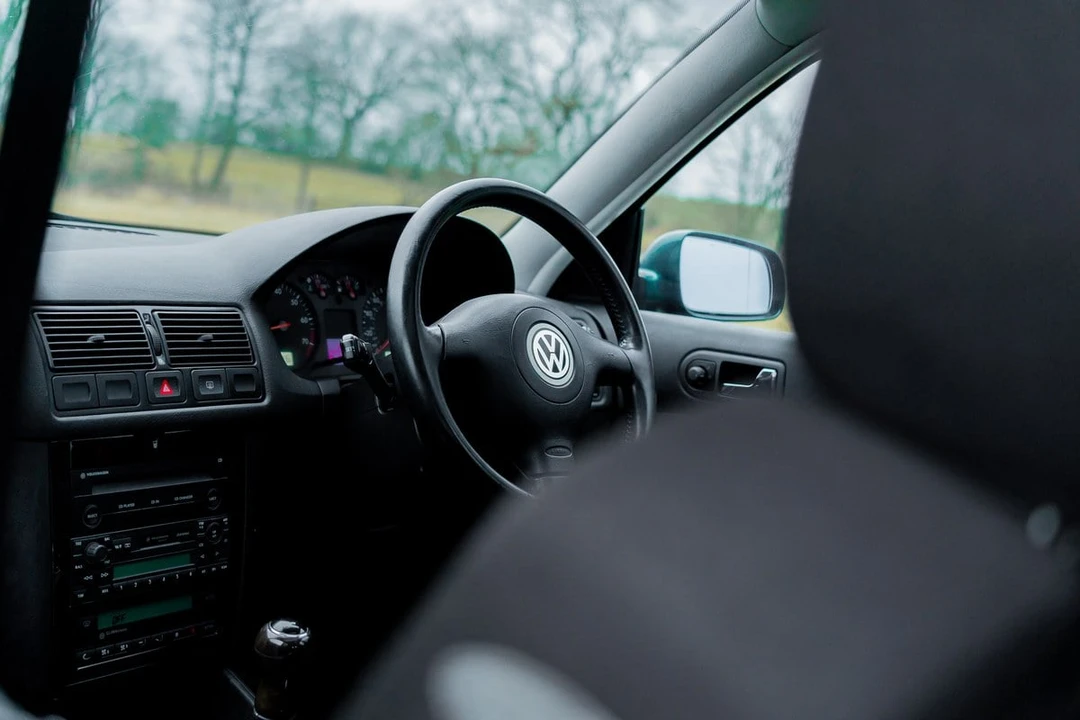2000 Volkswagen GTI Mk4 - Image 23 of 30