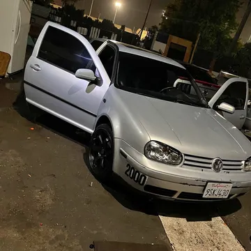 2000 Volkswagen Golf GTI