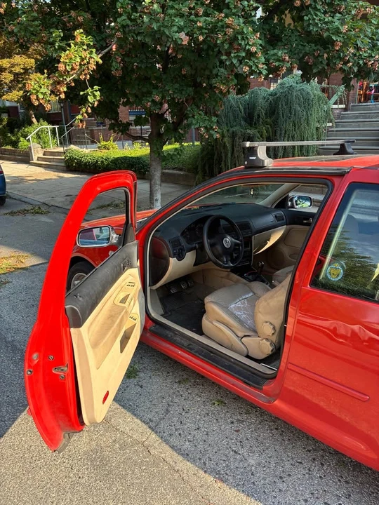 2000 Volkswagen GTI Mk4 - Image 3 of 9