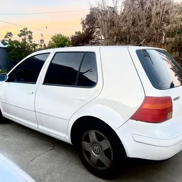 2000 Volkswagen Golf Hatchback 4D