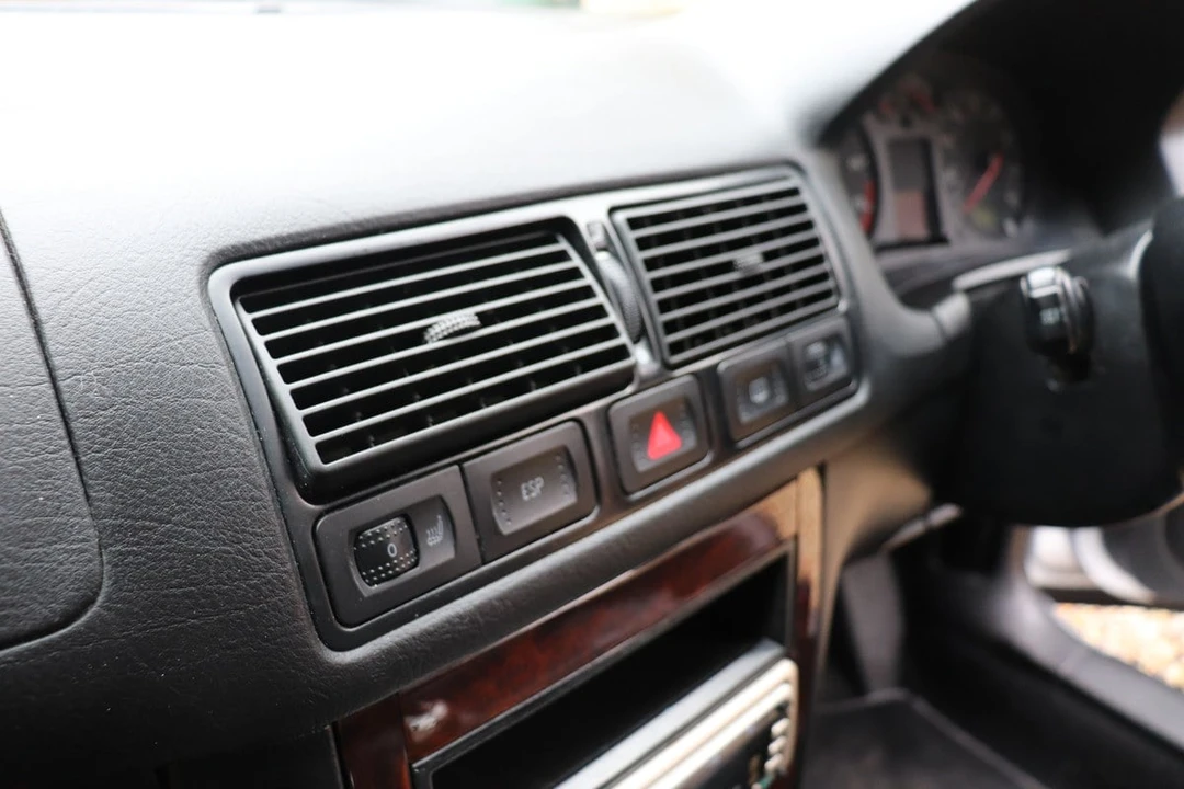 2000 Volkswagen Golf Mk4 - Image 28 of 30
