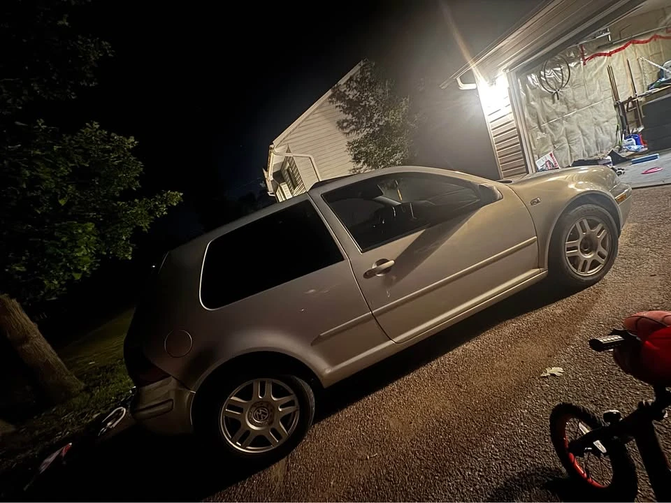 2000 Volkswagen GTI Mk4 - Image 3 of 4