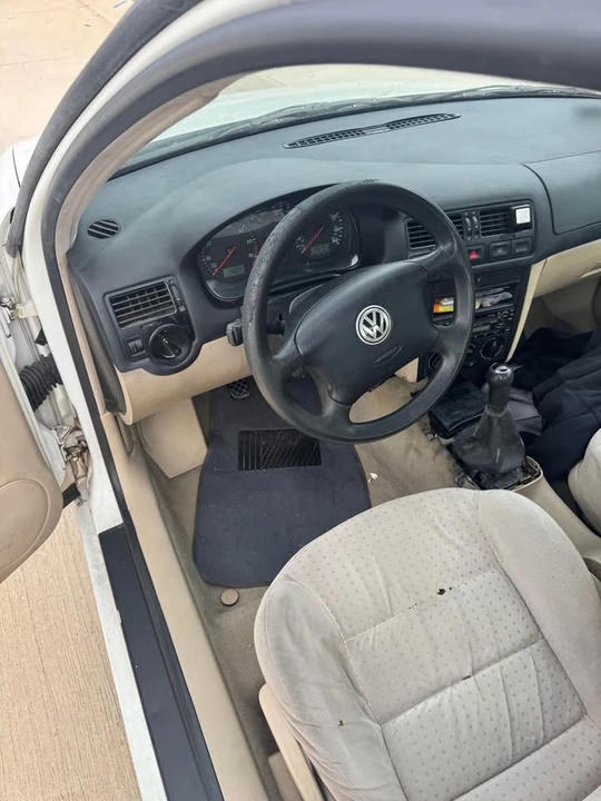2000 Volkswagen A4 Jetta - Image 5 of 7