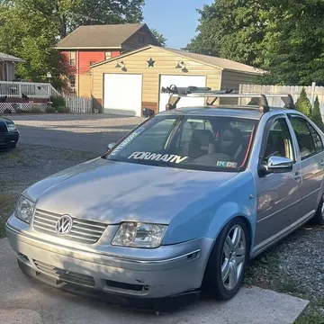 2000 Volkswagen Jetta 2.0L Sedan 4D