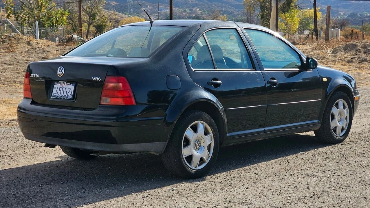 2000 Volkswagen A4 Jetta - Image 11 of 21