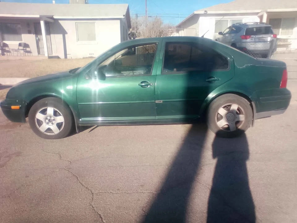 2000 Volkswagen A4 Jetta - Image 2 of 11