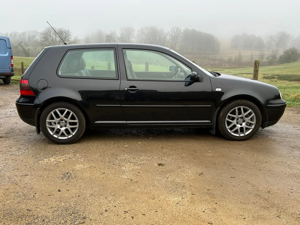 2000 Volkswagen GTI Mk4 - Image 28 of 30