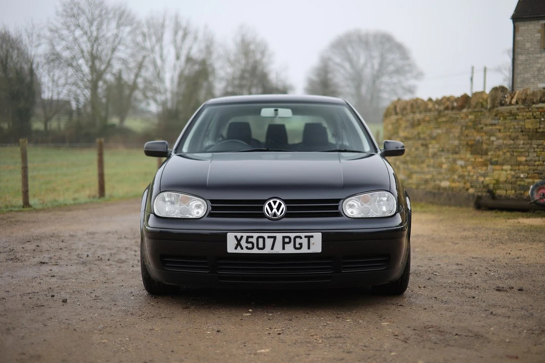 2000 Volkswagen GTI Mk4 - Image 2 of 30