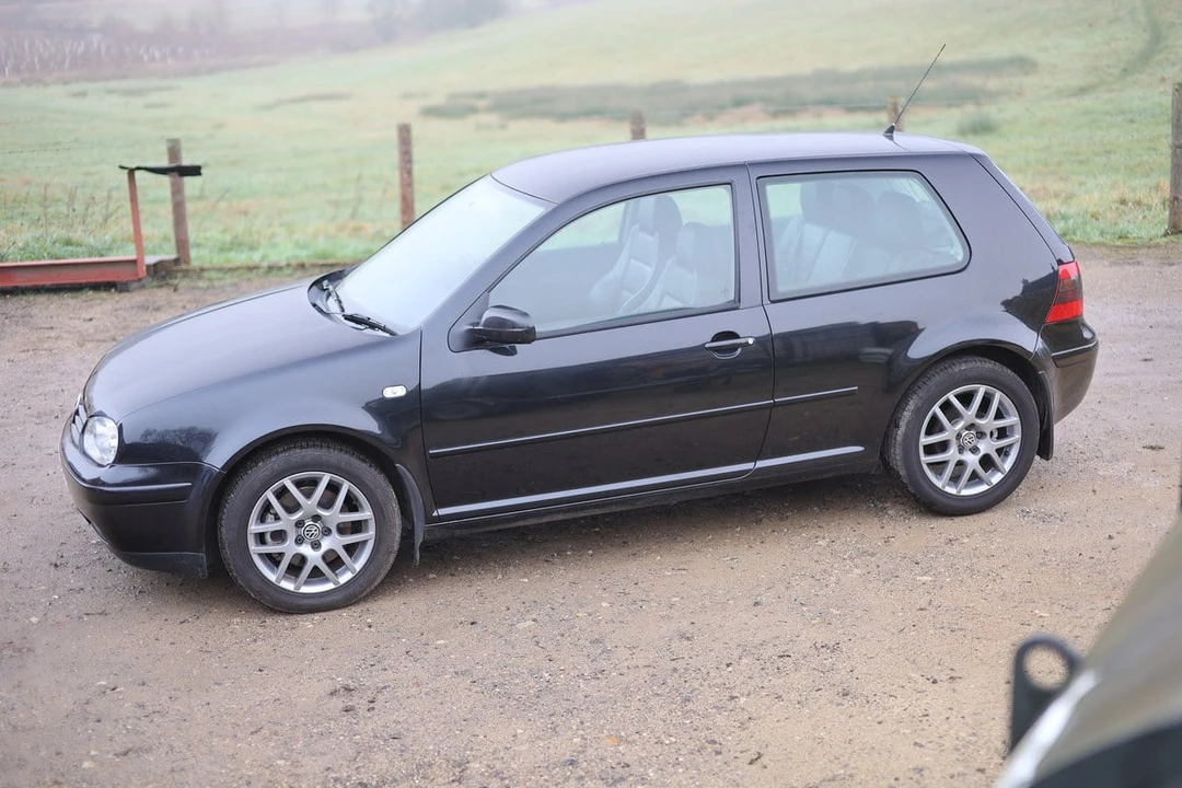2000 Volkswagen GTI Mk4 - Image 16 of 30