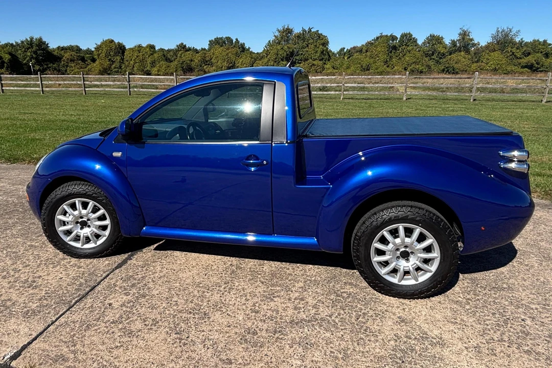 2000 Volkswagen New Beetle - Image 3 of 31