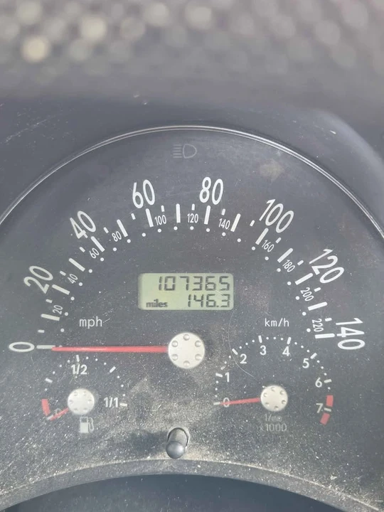 2000 Volkswagen New Beetle - Image 10 of 12