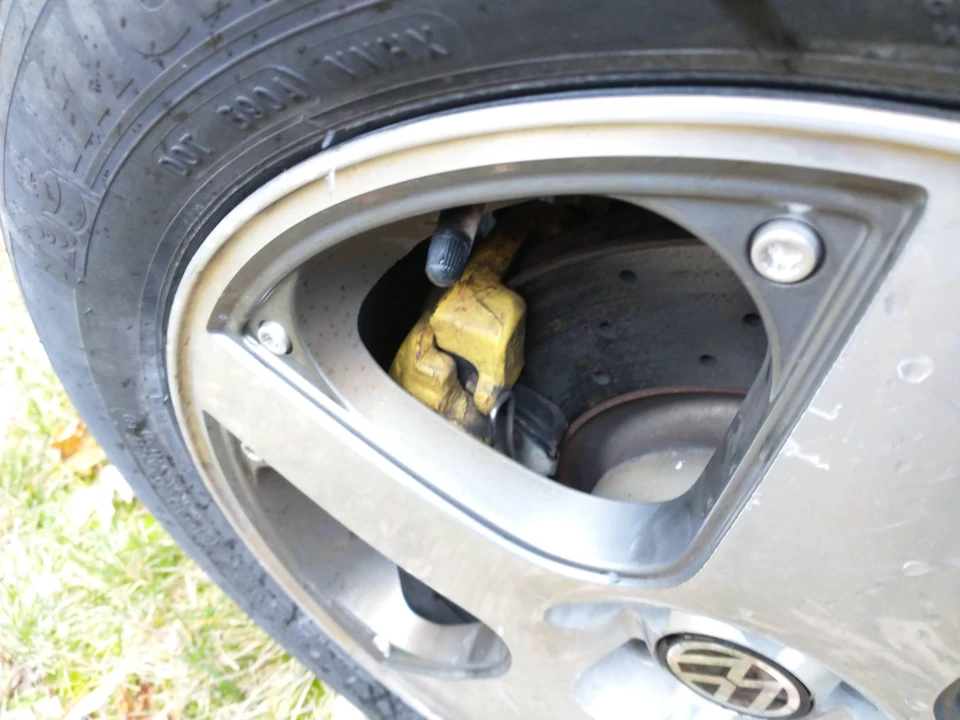 2000 Volkswagen New Beetle - Image 18 of 28