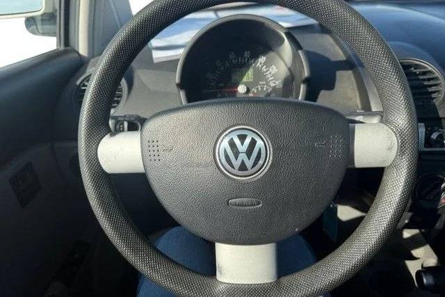 2000 Volkswagen New Beetle - Image 9 of 15